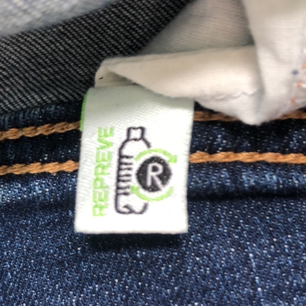 Lane Bryant High Rise Denim Jegging Flex Magic Waistband Distressed Size 18 - Picture 7 of 12